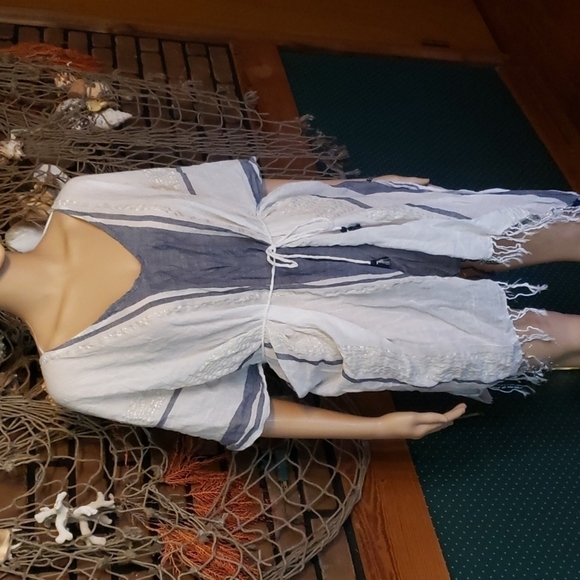 𝅺H&M multi function scarf/wrap - Picture 1 of 8